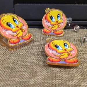 Tweety Bird Badge Holder ,Paper Clip And Cell Phone Grip Lot